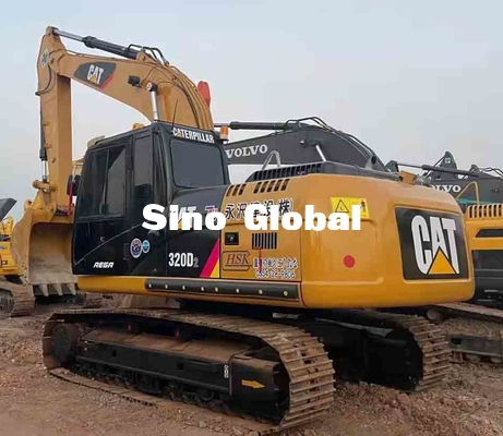 Druga ręczna koparka Caterpillar 320D 99,9 KW Moc zbiornika o pojemności 340 l