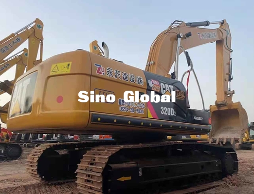 Druga ręczna koparka Caterpillar 320D 99,9 KW Moc zbiornika o pojemności 340 l